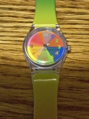 Rare The Met Museum Color Magic Watch - Kinetic Color Shift Dial - Full Set...